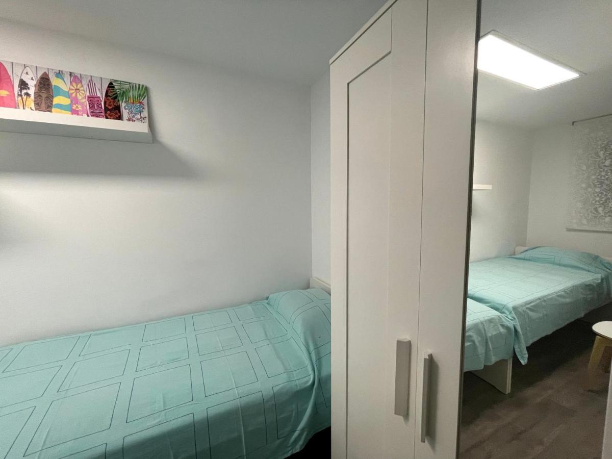 Sant Adria Beach Apartment Wi-Fi Parking Free 圣阿德里安-德贝索斯 外观 照片